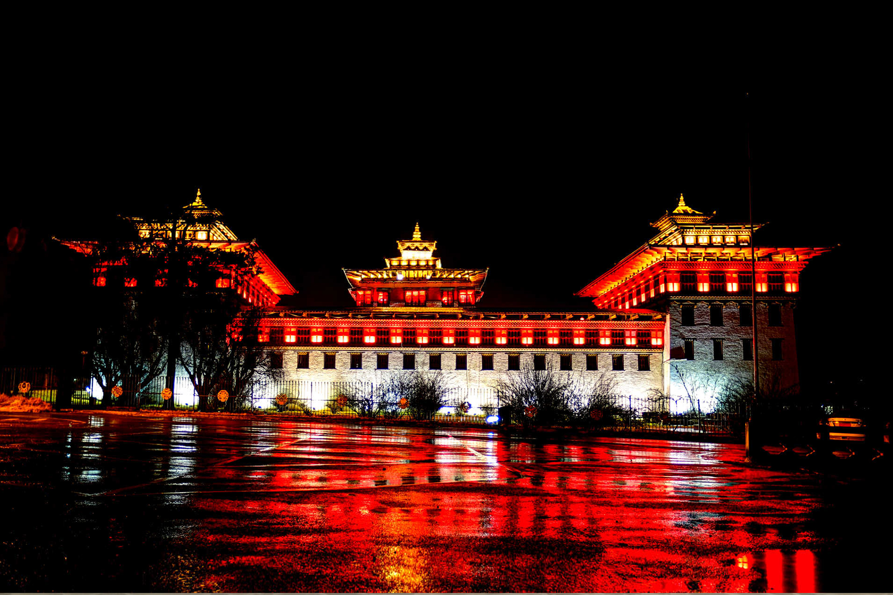 Tashichhoe Dzong